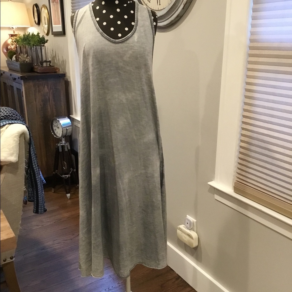 Long dress